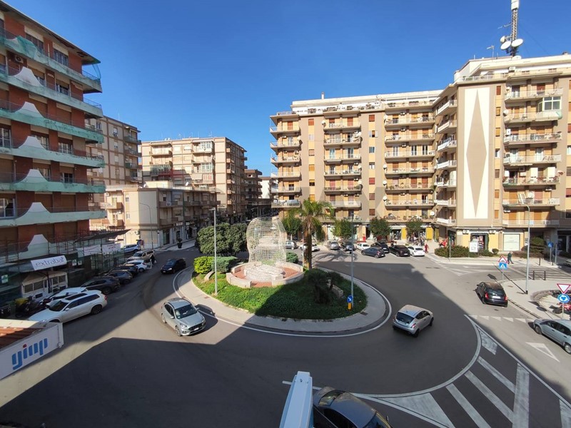Appartamento in Vendita a Siracusa, 139'000&euro;, 145 m²