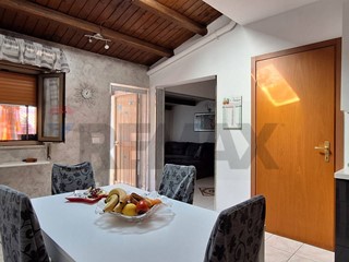 Appartamento in Vendita a Pachino, 85'000&euro;, 98 m²