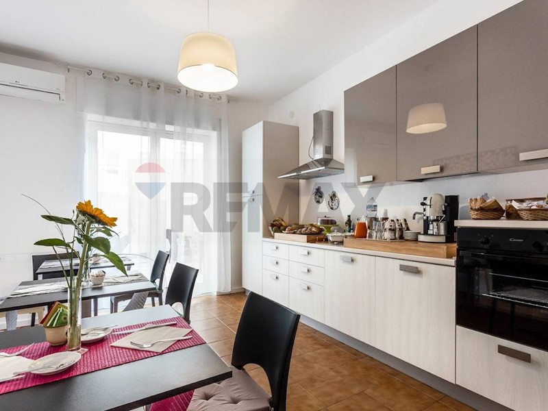 Appartamento in Vendita a Siracusa, 299'000&euro;, 165 m²