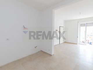 Trilocale in Vendita a Siracusa, 95'000&euro;, 80 m²