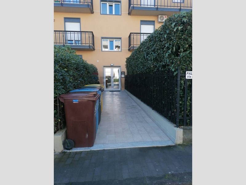 Quadrilocale in Vendita a Melilli, 60'000&euro;, 110 m²