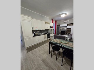 Trilocale in Vendita a Siracusa, 84'000&euro;, 100 m²