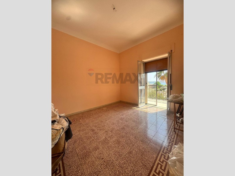 Quadrilocale in Vendita a Augusta, 115'000&euro;, 165 m²