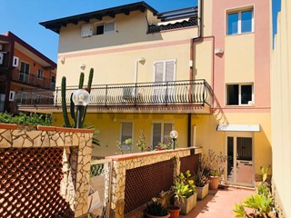 Appartamento in Vendita a Siracusa, 130'000&euro;, 120 m²