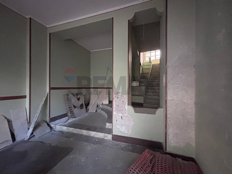 Appartamento in Vendita a Siracusa, 170'000&euro;, 195 m²