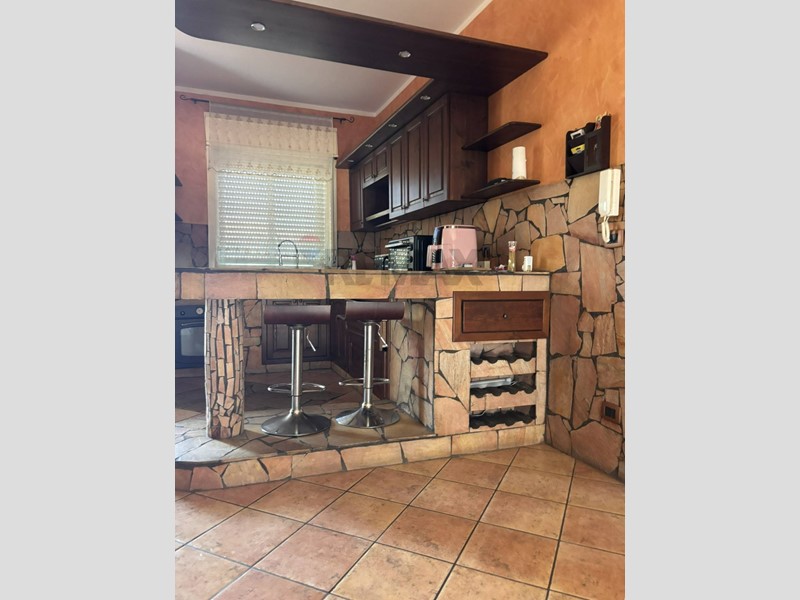 Appartamento in Vendita a Siracusa, 90'000&euro;, 120 m²