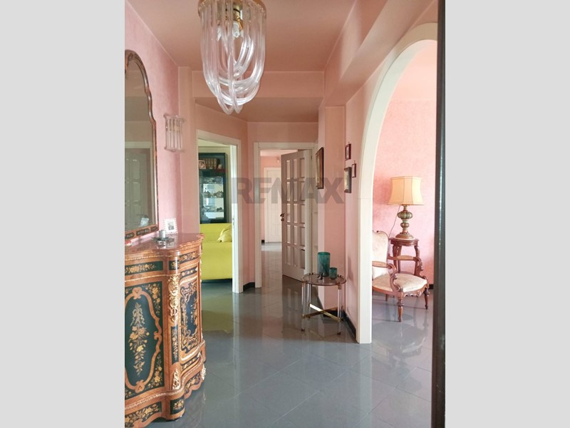 Appartamento in Vendita a Carlentini, 135'000&euro;, 166 m²