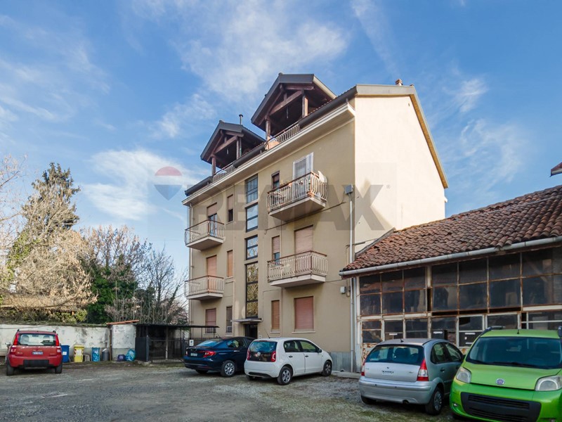 Quadrilocale in Vendita a Settimo Torinese, 98'000&euro;, 68 m²