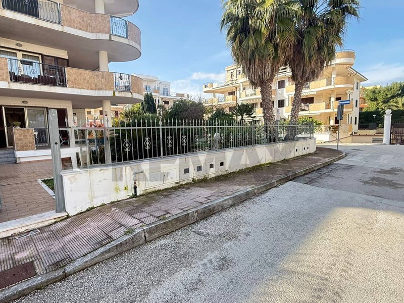 Trilocale in Vendita a Vieste, 255'000&euro;, 66 m²