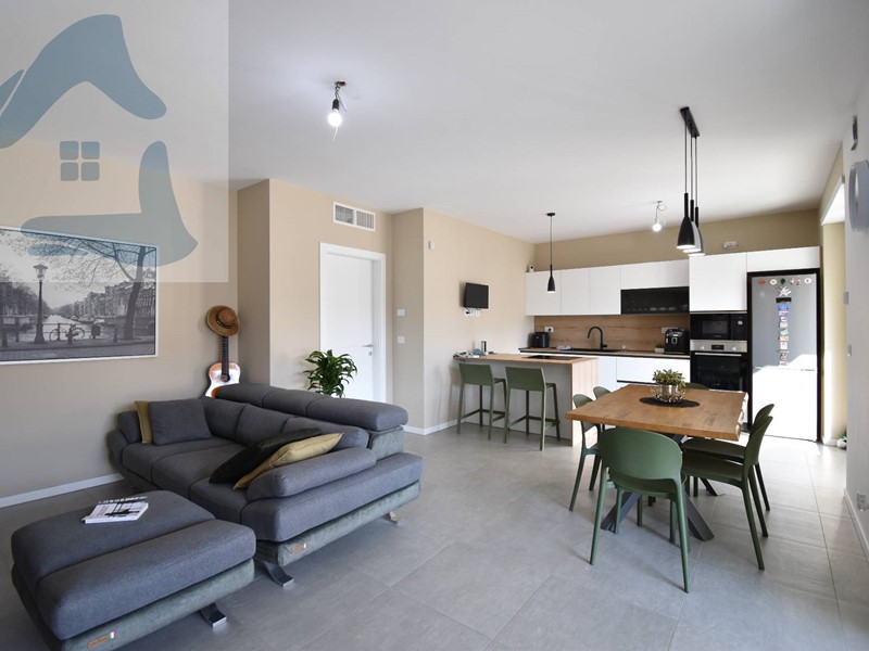 Quadrilocale in Vendita a Collegno, 334'000&euro;, 90 m²