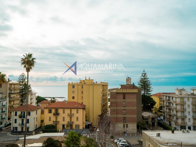 Quadrilocale in Vendita a Taggia, 305'000&euro;, 86 m²