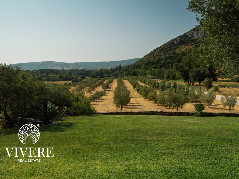 Appartamento in Vendita a Siniscola, 1'480'000&euro;, 1860 m²