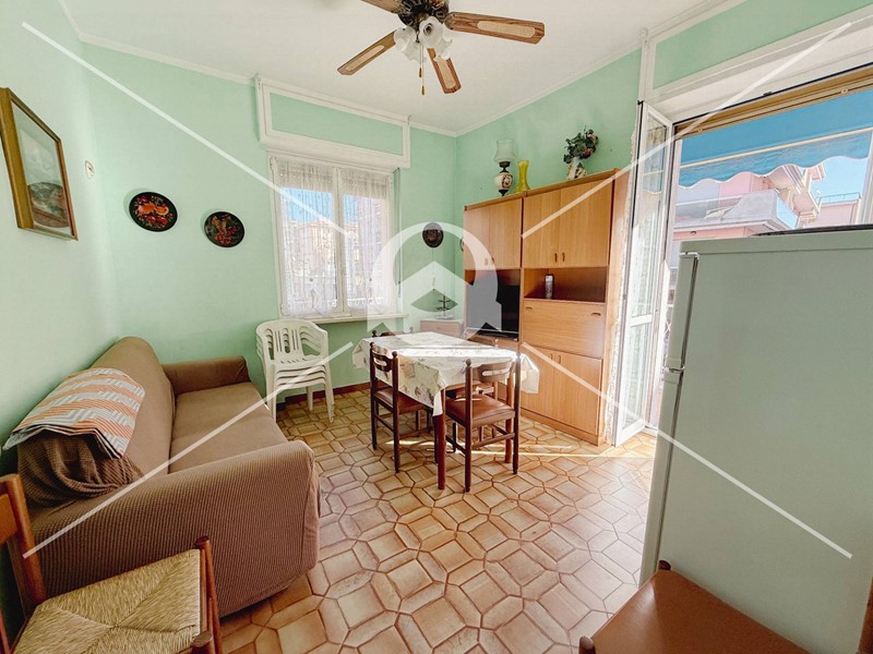 Trilocale in Vendita a Loano, 290'000&euro;, 80 m²