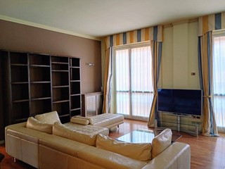 Appartamento in Affitto a Milano, 6'500&euro;, 173 m²