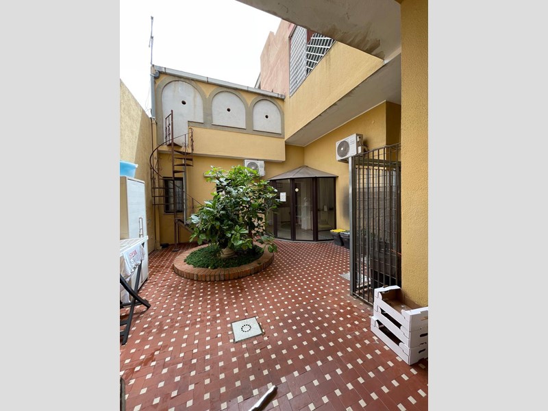 Appartamento in Vendita a Quartu Sant'Elena, 250'000&euro;, 240 m²