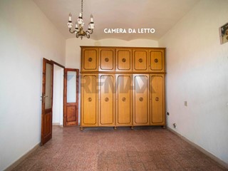 Appartamento in Vendita a Roccastrada, 40'000&euro;, 89 m²
