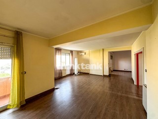 Attico in Vendita a Siracusa, 140'000&euro;, 155 m²