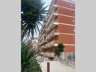 Trilocale in Vendita a Siracusa, 140'000&euro;, 111 m²