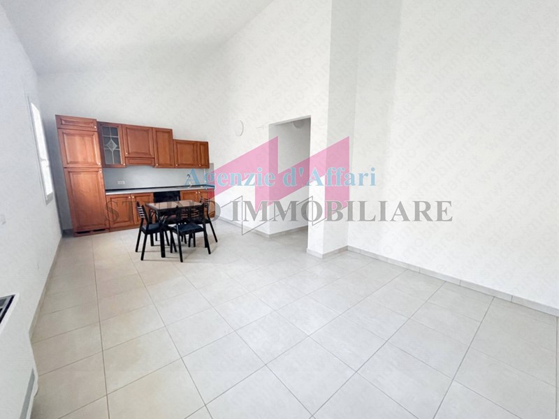 Trilocale in Affitto a Castelmassa, 450&euro;, 72 m²