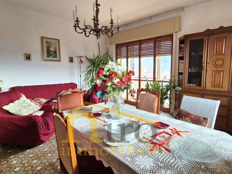 Appartamento in Vendita a Sulmona, 138'000&euro;, 141 m²