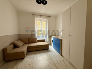 Monolocale in Vendita a Trieste, 55'000&euro;, 30 m²