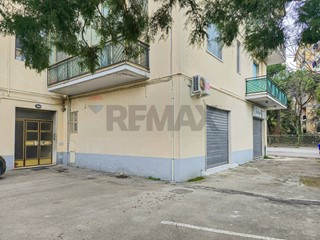 Appartamento in Vendita a Pescara, 82'000&euro;, 115 m²