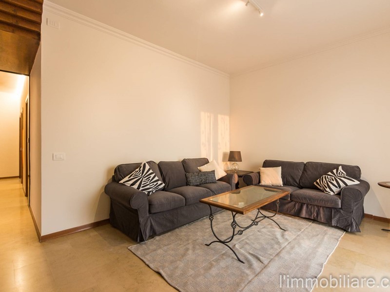 Quadrilocale in Affitto a Verona, 950&euro;, 80 m²