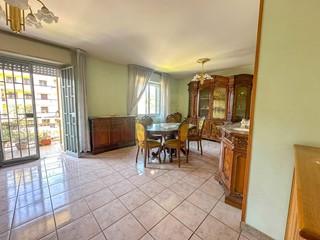 Trilocale in Vendita a Santa Maria Capua Vetere, 95'000&euro;, 98 m²