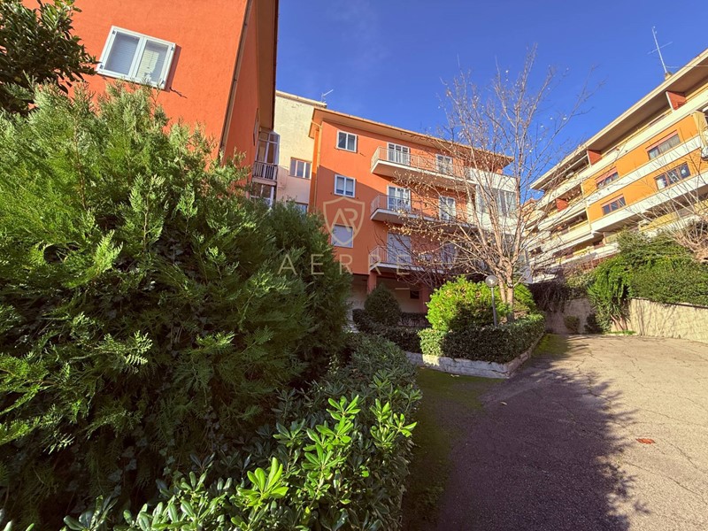 Quadrilocale in Vendita a Chieti, 95'000&euro;, 144 m²