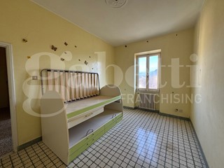 Trilocale in Vendita a Orte, 52'000&euro;, 75 m²