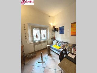 Bilocale in Vendita a Siena, 109'000&euro;, 36 m², con Box