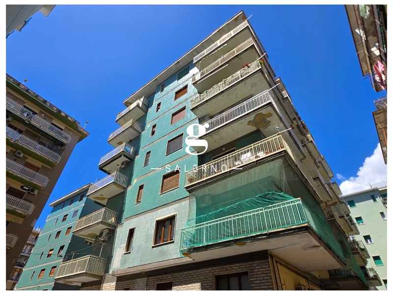 Trilocale in Vendita a Salerno, 285'000&euro;, 108 m²