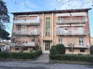 Quadrilocale in Vendita a Assisi, 115'000&euro;, 105 m², con Box
