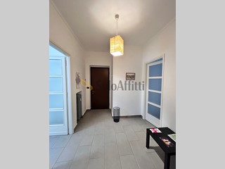 Trilocale in Affitto a Torino, zona Vanchiglietta, 650&euro;, 60 m², arredato