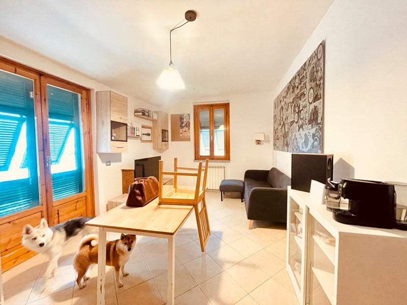 Quadrilocale in Vendita a Sarzana, zona Nave, 185'000&euro;, 82 m², con Box