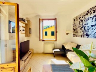 Quadrilocale in Vendita a Sarzana, zona Nave, 170'000&euro;, 82 m², con Box