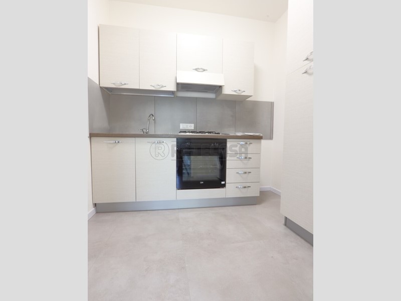 Appartamento in Affitto a Vicenza, 600&euro;, , arredato