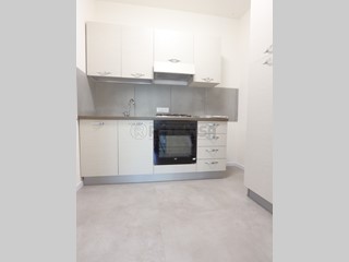 Appartamento in Affitto a Vicenza, 600&euro;, , arredato