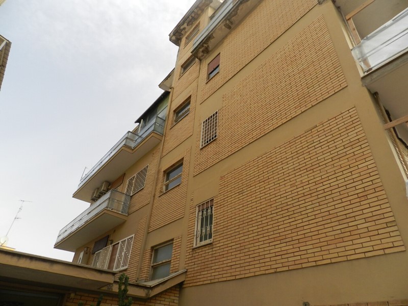 Trilocale in Affitto a Roma, 950&euro;, 66 m²