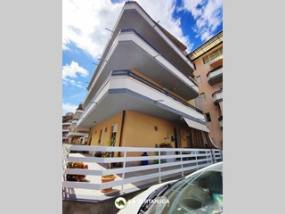 Trilocale in Vendita a Furci Siculo, 89'000&euro;, 96 m²