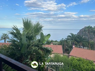 Quadrilocale in Vendita a Sant'Alessio Siculo, 139'000&euro;, 99 m²