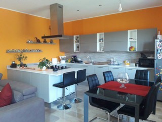 Quadrilocale in Vendita a Santa Teresa di Riva, 200'000&euro;, 100 m²