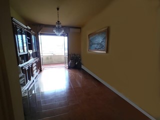 Quadrilocale in Vendita a Carrara, zona Marina di Carrara, 230'000&euro;, 100 m², arredato