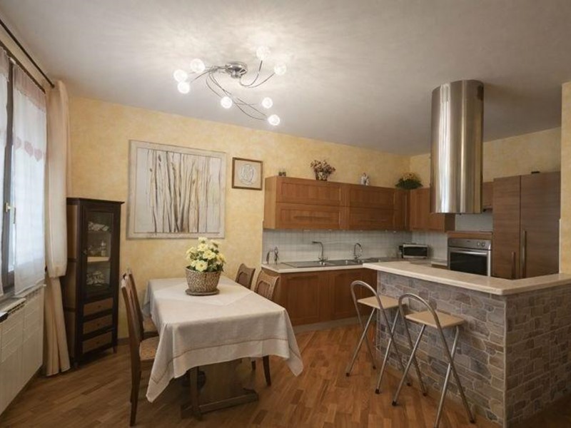 Quadrilocale in Vendita a Pontedera, 200'000&euro;, 85 m²
