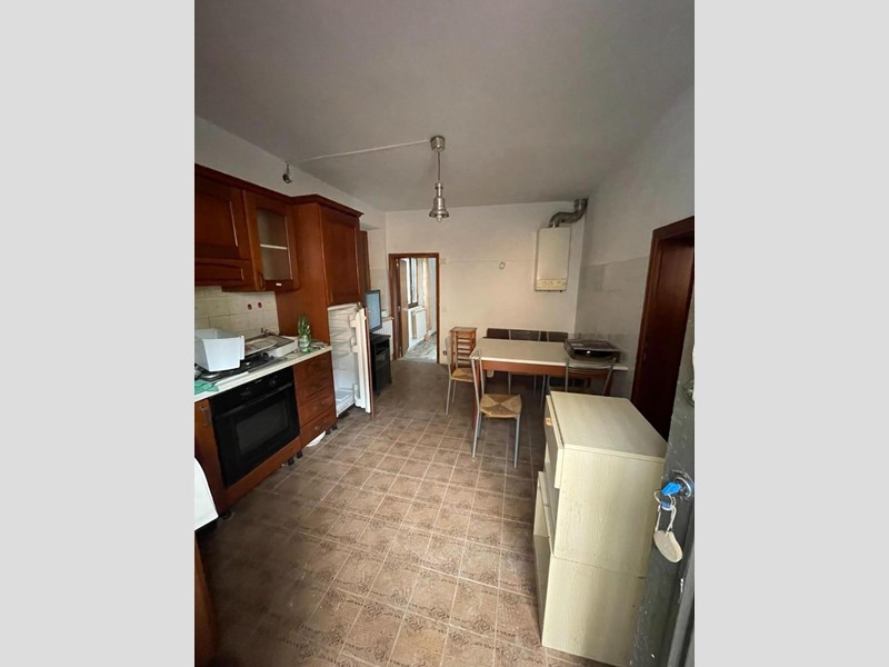 Appartamento in Vendita a Siena, 259'000&euro;, 107 m², arredato