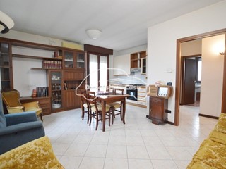 Trilocale in Vendita a Capannori, 180'000&euro;, 75 m², arredato