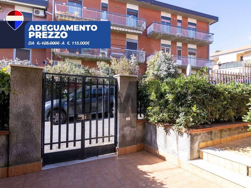 Trilocale in Vendita a Pedara, 115'000&euro;, 86 m²