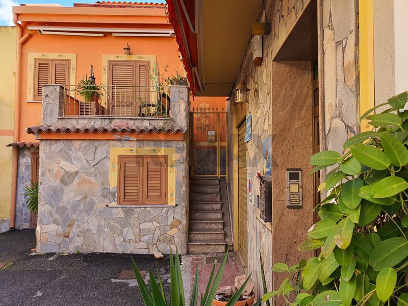 Quadrilocale in Vendita a Furci Siculo, 150'000&euro;, 100 m²