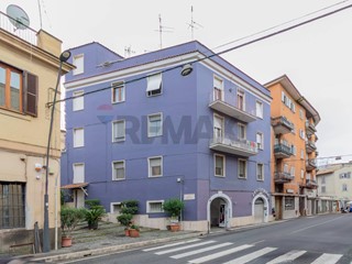 Quadrilocale in Vendita a Frascati, 165'000&euro;, 100 m²