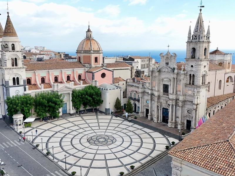 Appartamento in Vendita a Acireale, 1'100'000&euro;, 641 m²